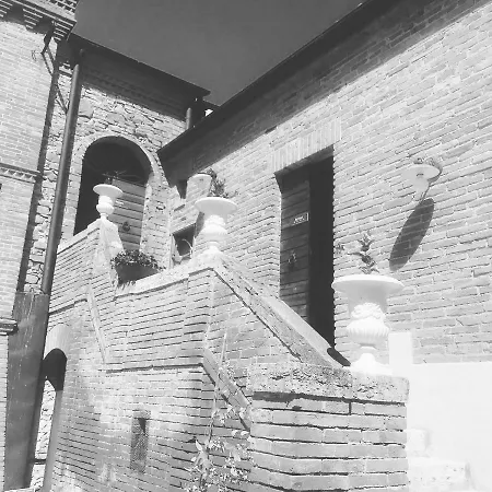 Bed and Breakfast Castello La Pia Dama