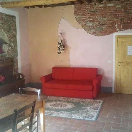 Castello La Pia Dama Bed & Breakfast