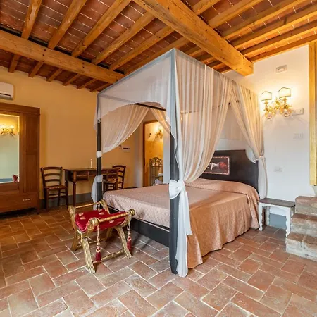 Bed & Breakfast Castello La Pia Dama 3*