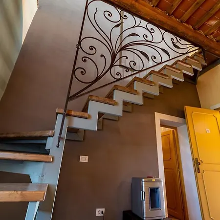 Castello La Pia Dama Bed & Breakfast 3*